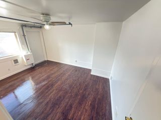 9632 Aurora Ave N #4, Seattle, WA 98103