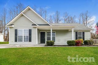 241 Gray Ghost St, Benson, NC 27504