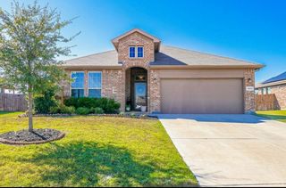 1831 Creekwood Dr, Cleburne, TX 76033