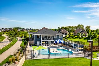 5251 Bishops Bay Pkwy #bc2f3548a, Waunakee, WI 53597