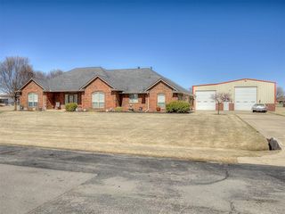 14715 Pecan Grv, Yukon, OK 73099
