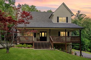 292 High Country Cir, Morganton, GA 30560
