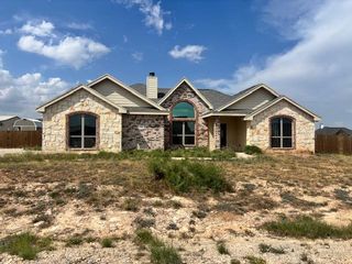 5302 Grey Wolf Ln, San Angelo, TX 76901
