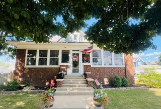 1021 S  State St, Beardstown, IL 62618