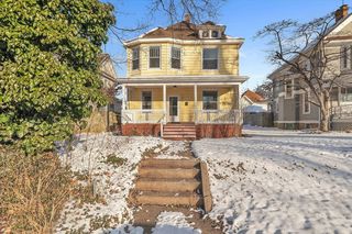 105 Marquette Ave, South Bend, IN 46617