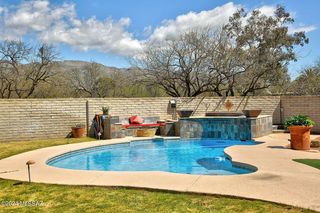 11141 E  Prince Rd, Tucson, AZ 85749