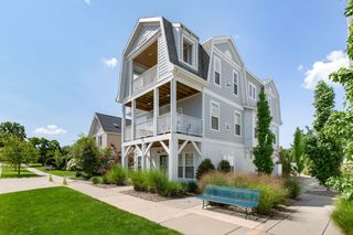 114 N  Barton St, New Buffalo, MI 49117