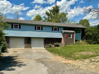 2004 Rockwood Dr, Richmond, KY 40475