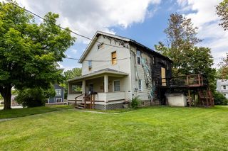758 W  4th St, Mansfield, OH 44906