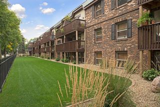 2300 Pleasant Ave #114U, Minneapolis, MN 55404