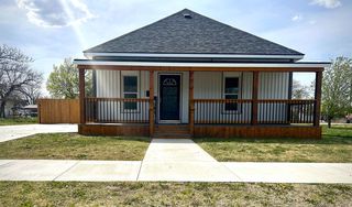 208 S  Washington St, Plainville, KS 67663