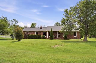 100 Jonquil Way, Lebanon, TN 37090