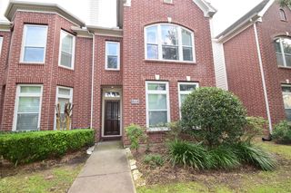 722 Memorial Heights Dr, Houston, TX 77007