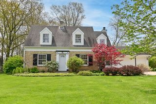 803 East Bradley ROAD, Fox Pt, WI 53217