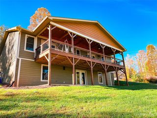 28 Stocksville Rdg, Weaverville, NC 28787