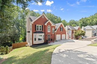 4895 Farm Valley Dr NE, Woodstock, GA 30188