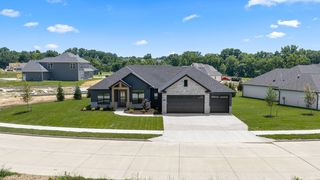 2719 Easley Cabin Cir, Columbia, MO 65201