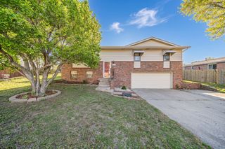 1429 Highland Dr, Junction City, KS 66441