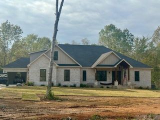 132 Timber Creek Dr, Ward, AR 72176