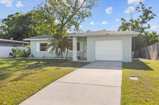 12432 136th Ln, Largo, FL 33774