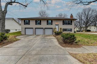 16620 E  42nd Ter S, Independence, MO 64055