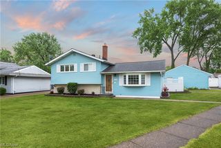 14021 Dalebrook Ave, Brookpark, OH 44142