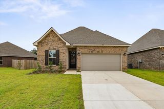 950 Gibson Ct, Foley, AL 36535