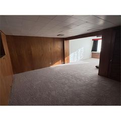 1906 Lakeview Rd, Wilmington, DE 19805