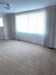 Upstairs Living Rm