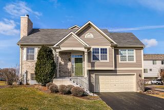 24600 John Adams Dr, Plainfield, IL 60544