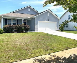 211 Parkside Blvd, Port Wentworth, GA 31407