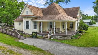 610 S  Wheeler Ave, Sallisaw, OK 74955
