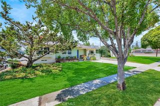 1119 N  Lincoln Ave, Fullerton, CA 92831