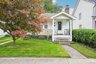 3227 Grayson St, Ferndale, MI 48220