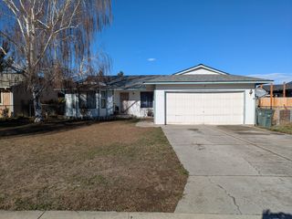 1205 Spokane St, Yakima, WA 98902