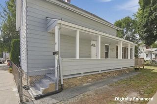 99 Crystal St, Southbridge, MA 01550