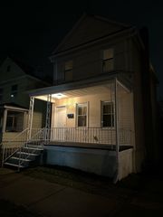 16 Brookside St, Wilkes Barre, PA 18705