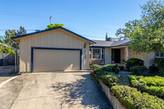 3949 Oro St, Redding, CA 96001