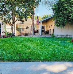 1145 W  Monte Vista Ave #1, Visalia, CA 93277