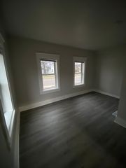 546 Ceape Ave #105, Oshkosh, WI 54901