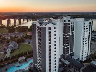 717 Riverside Dr #1105, Memphis, TN 38103