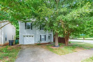 7006 Sycamore Grove Ct, Charlotte, NC 28227