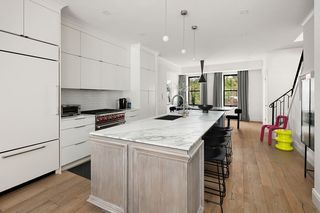 389 Bergen St #2, Brooklyn, NY 11217