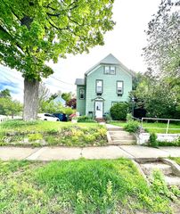 65 Davis Street, Danbury, CT 06810