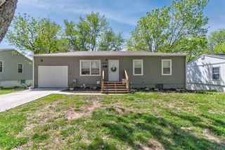 18001 E  12th St N, Independence, MO 64056
