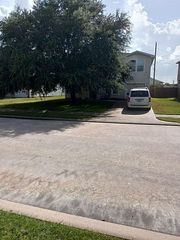7707 Greenwood Point Dr, Cypress, TX 77433