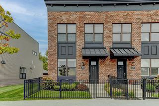 360 N  Indiana Ave, Crown Point, IN 46307