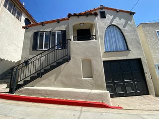 122 Gull St, Manhattan Beach, CA 90266