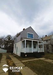 2511 Flushing Rd, Flint, MI 48504