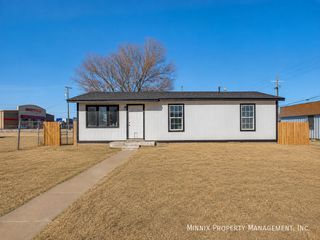 1517 E  27th St, Lubbock, TX 79404